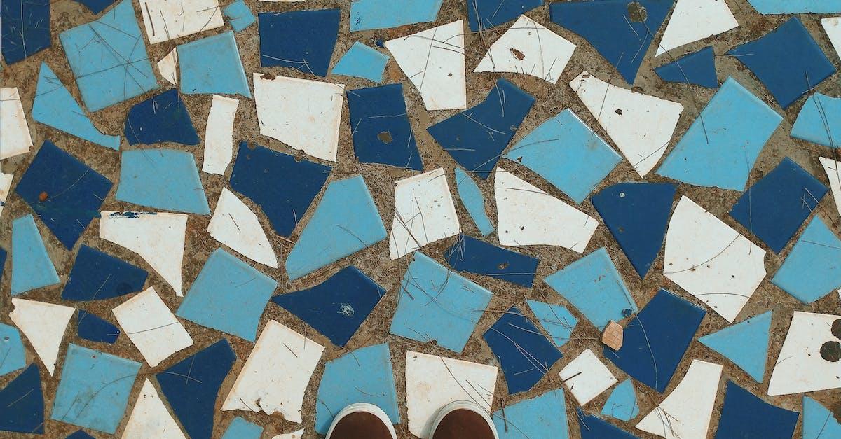 Hvorfor flere virksomheder renoverer deres gulve med fliser